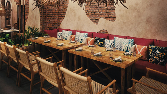 Used Restaurant Furniture Buyers Delhi, Old Restaurant Furniture Buyer in Delhi NCR Old Restaurant Furniture Buyers Delhi, Used Restaurant Furniture Buyer in Delhi NCR
